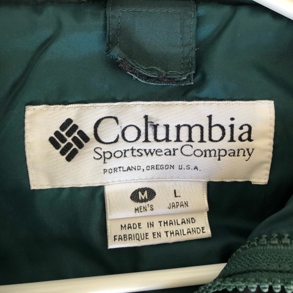 Columbia Raincoat. Size L. Lightly used. - Picture 4 of 4